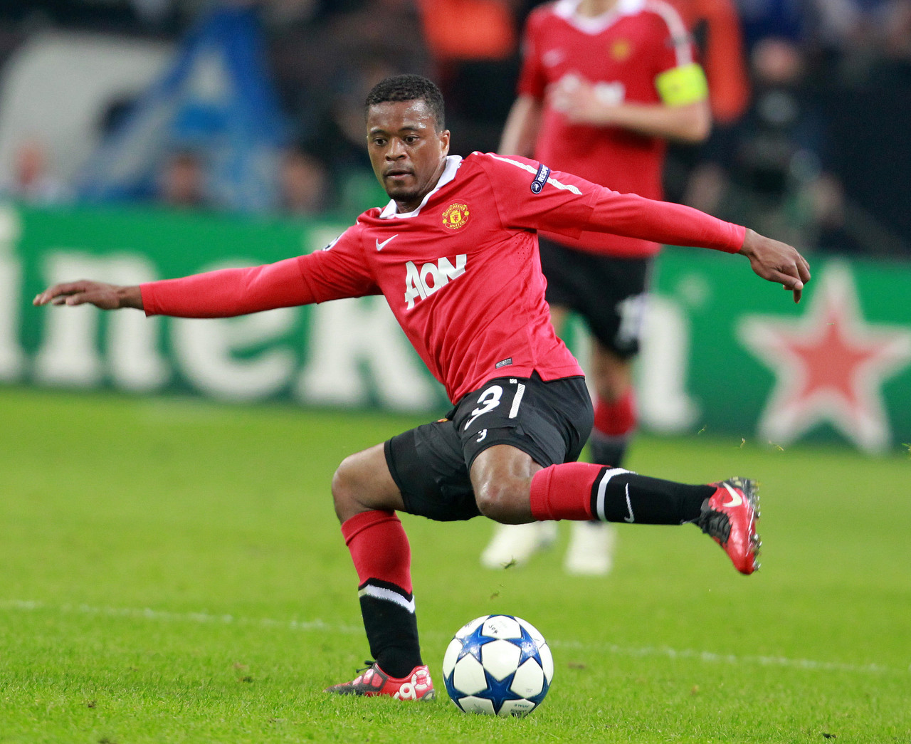 他在曼城战 他在曼城战